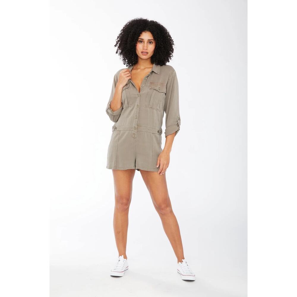 SUNDAYS SENNA ROMPER‎ IN BRINDLE Size Large Taupe Grey Long Sleeve Utility Chic